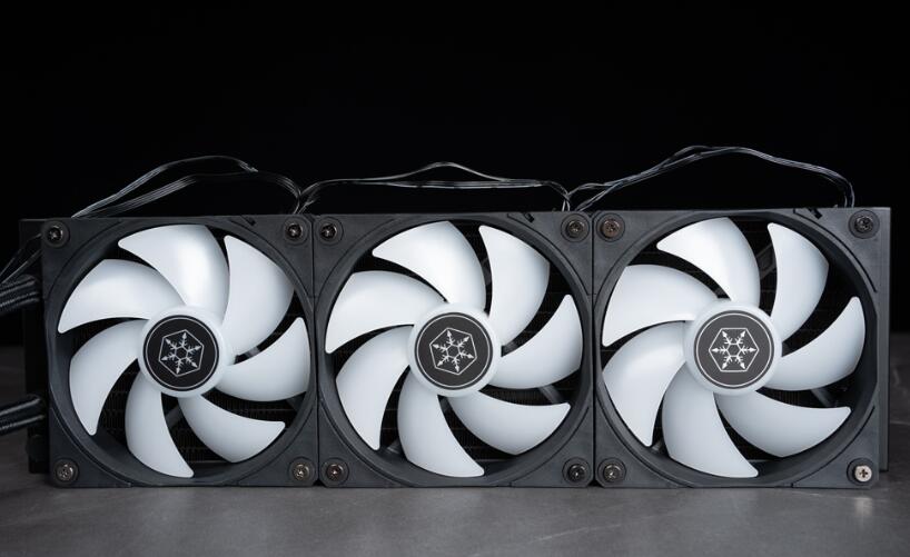 银欣SilverStone IceMyst 360一体式水冷散热器开箱 银欣SilverStone IceMyst 360一体式水冷散热器开箱