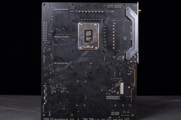 ASRock Phantom Gaming Z790 Riptide WiFi主板开箱评测 ASRock Phantom Gaming Z790 Riptide WiFi主板开箱评测