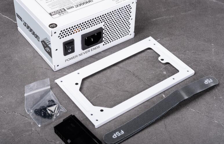 FSP全汉DAGGER PRO ATX3.0(PCIe5.0) 850W电源开箱评测 FSP全汉DAGGER PRO ATX3.0(PCIe5.0) 850W电源开箱评测