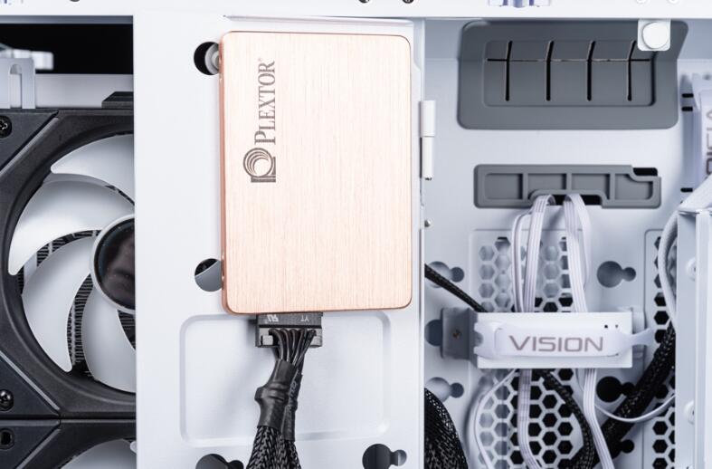 LIAN LI O11 VISION机箱开箱评测