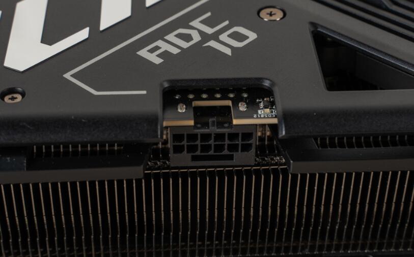 ROG Strix RTX4080SUPER OC Edtion显卡开箱评测 ROG Strix RTX4080SUPER OC Edtion显卡开箱评测