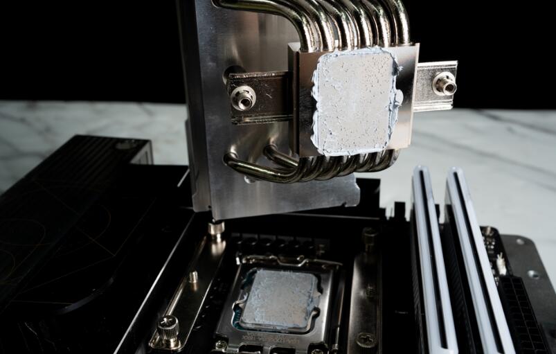 SCYTHE无限六塔式风冷散热器开箱评测 SCYTHE无限六塔式风冷散热器开箱评测