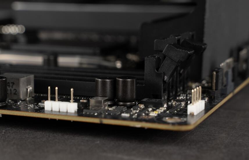 ASUS ProArt Z790-CREATOR WIFI主板开箱评测 ASUS ProArt Z790-CREATOR WIFI主板开箱评测