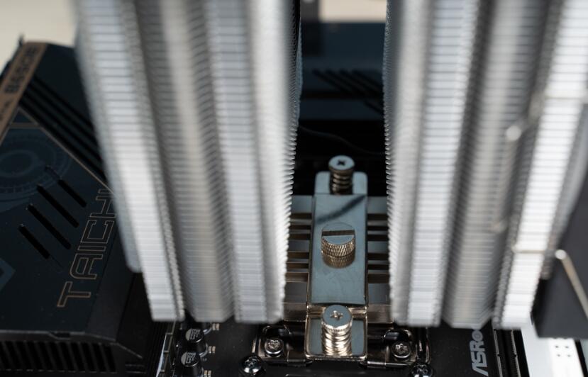 JONSBO乔思伯CR3000双塔双风扇风冷散热器开箱 JONSBO乔思伯CR3000双塔双风扇风冷散热器开箱