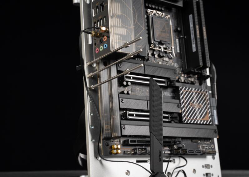 ASUS ProArt Z790-CREATOR WIFI主板开箱评测 ASUS ProArt Z790-CREATOR WIFI主板开箱评测