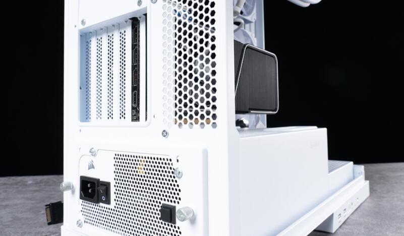 SuperChannel SAMA SAK451无立柱双面玻璃机箱开箱 SuperChannel SAMA SAK451无立柱双面玻璃机箱开箱