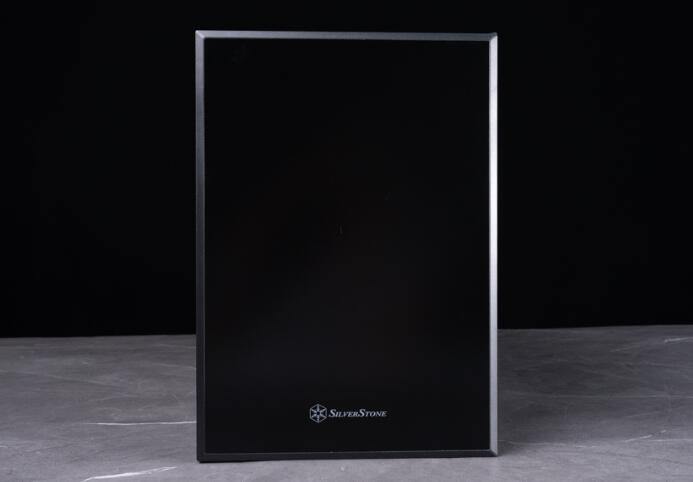 银欣SUGO 17机箱开箱评测 银欣SUGO 17机箱开箱评测