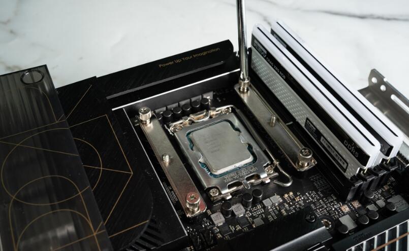 SCYTHE无限六塔式风冷散热器开箱评测 SCYTHE无限六塔式风冷散热器开箱评测