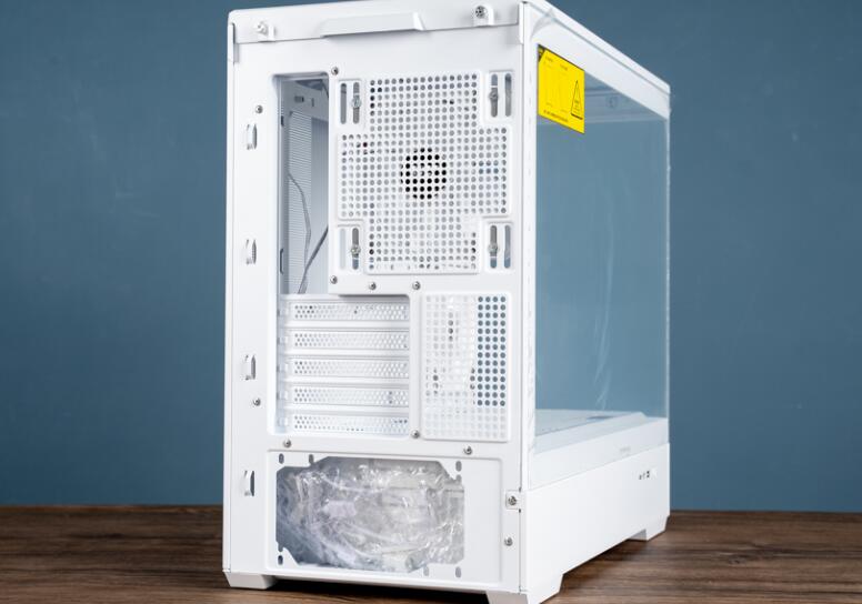 darkFlash镜之岛MOTI机箱开箱评测 darkFlash镜之岛MOTI机箱开箱评测