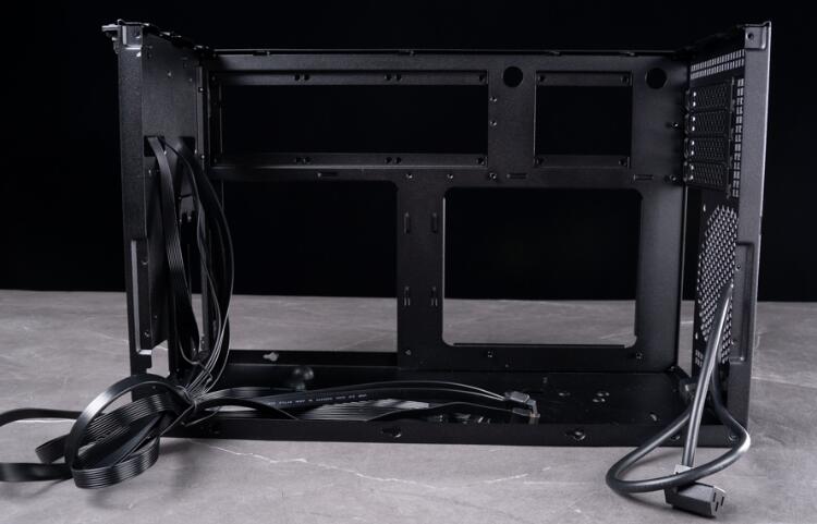 银欣SUGO 17机箱开箱评测 银欣SUGO 17机箱开箱评测