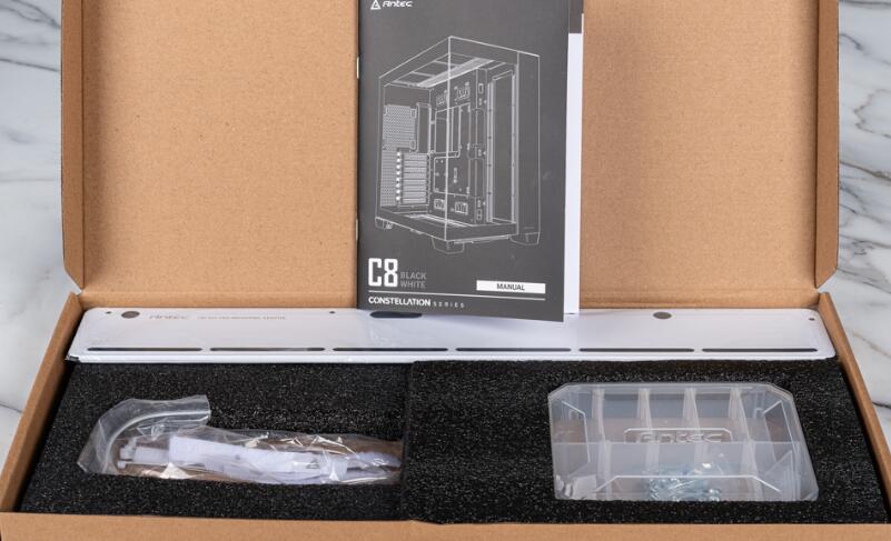 Antec C8 White机箱开箱评测 Antec C8 White机箱开箱评测