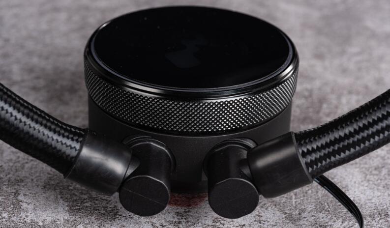 InWin MR36水冷散热器开箱评测 InWin MR36水冷散热器开箱评测