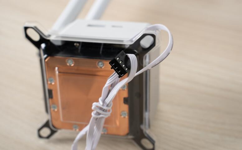 联力Galahad II LCD 360一体式水冷开箱评测 联力Galahad II LCD 360一体式水冷开箱评测