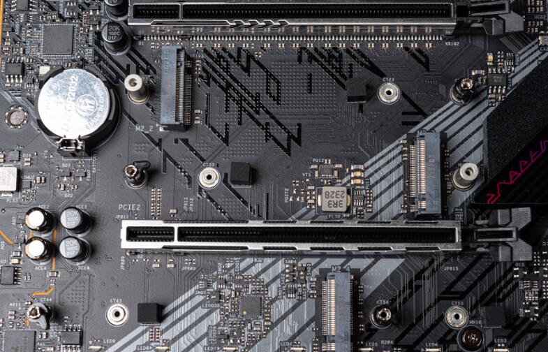 ASRock Phantom Gaming Z790 Nova WiFi开箱评测 ASRock Phantom Gaming Z790 Nova WiFi开箱评测