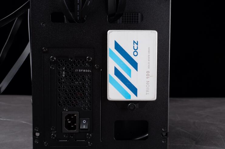 银欣SUGO 17机箱开箱评测 银欣SUGO 17机箱开箱评测