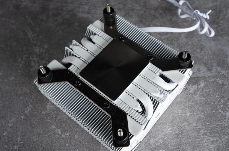 JONSBO乔思伯HX4170D薄型下吹式散热器开箱评测 JONSBO乔思伯HX4170D薄型下吹式散热器开箱评测