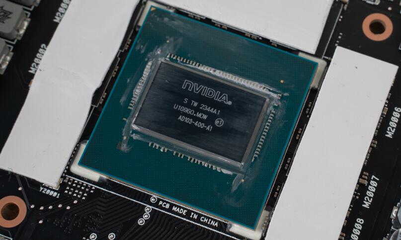 ROG Strix RTX4080SUPER OC Edtion显卡开箱评测 ROG Strix RTX4080SUPER OC Edtion显卡开箱评测