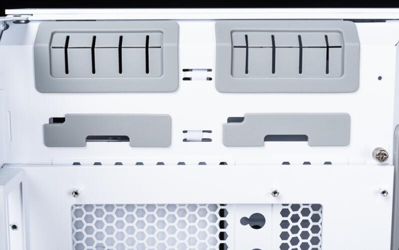 LIAN LI O11 VISION机箱开箱评测