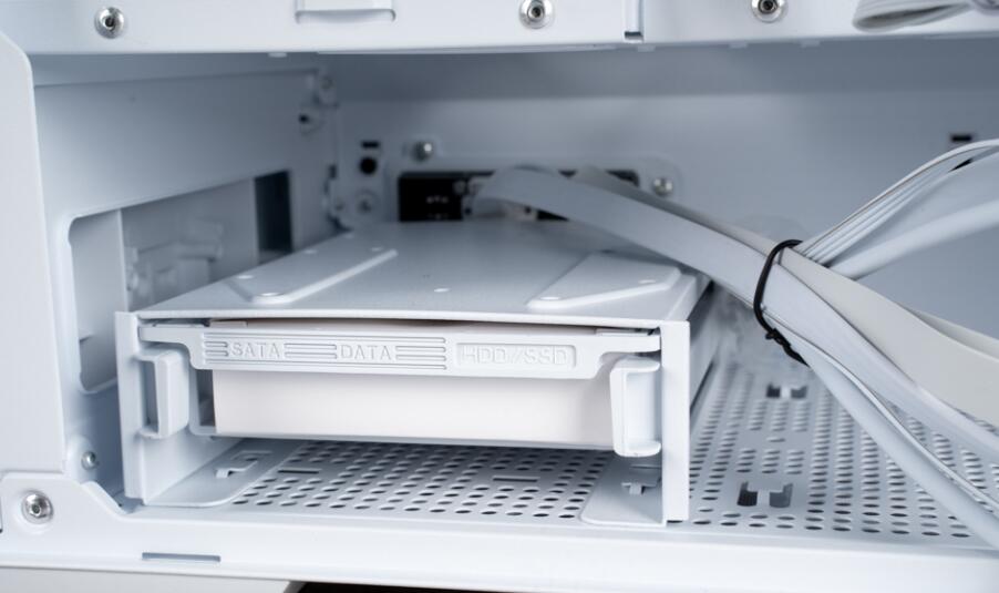 darkFlash镜之岛MOTI机箱开箱评测 darkFlash镜之岛MOTI机箱开箱评测