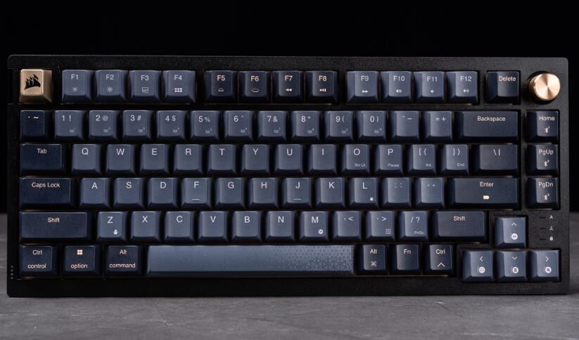 CORSAIR K65 PLUS WIRELESS机械键盘开箱 CORSAIR K65 PLUS WIRELESS机械键盘开箱